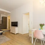 Lolland - Versteck am Strom