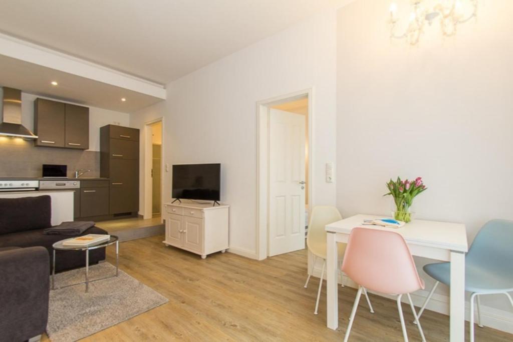 Lolland - Versteck Am Strom *